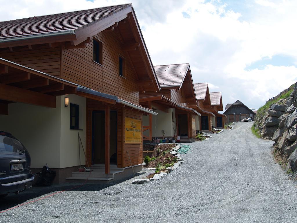 Mathiasl Wellness-Ferienhaeuser ボーデンスドルフ エクステリア 写真