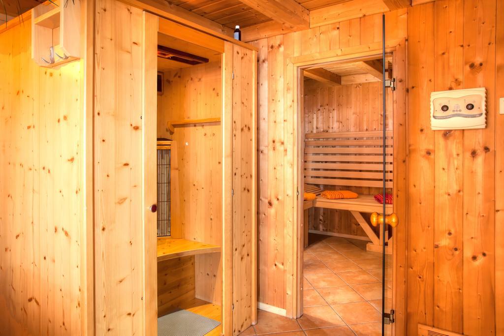Mathiasl Wellness-Ferienhaeuser ボーデンスドルフ エクステリア 写真