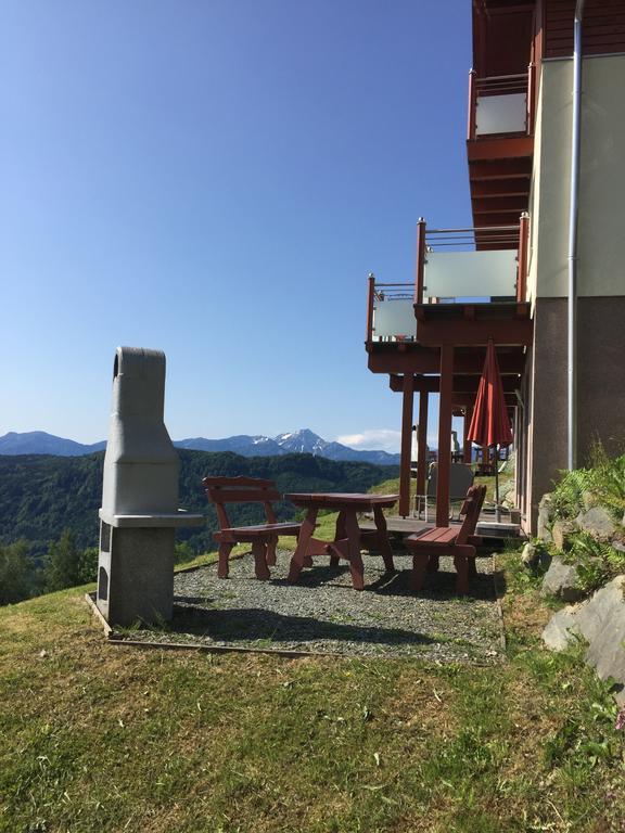 Mathiasl Wellness-Ferienhaeuser ボーデンスドルフ エクステリア 写真